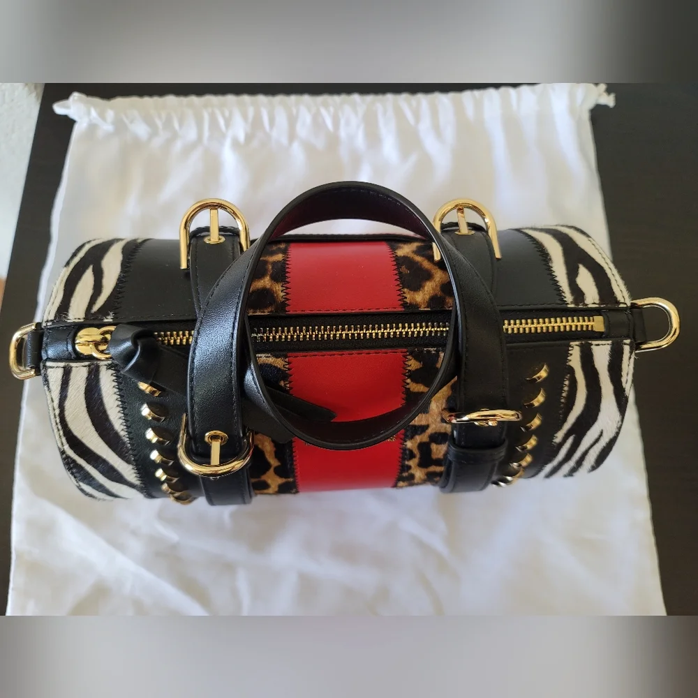 MICHAEL Michael Kors Stanton Barrell Bag - Picture 8 of 10